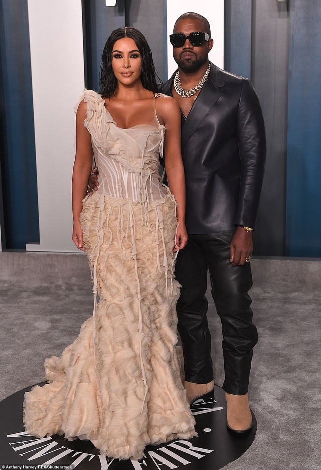 Khối tài sản kếch xù của vợ chồng Kim - Kanye - 1 Khối tài sản kếch xù của vợ chồng Kim - Kanye - 1