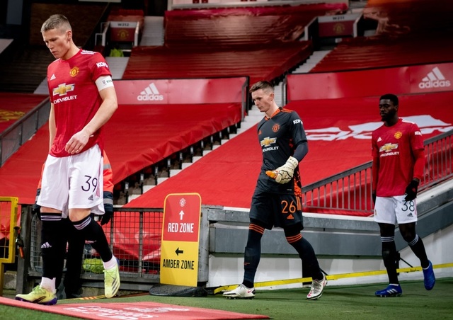 McTominay giúp Man Utd thắng trận trong lần đầu đeo băng đội trưởng - 1