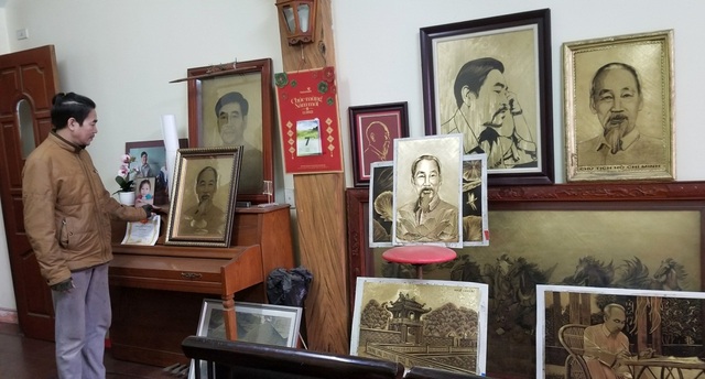 Người con thổi luồng gió mới vào những bức tranh làng Đồng Xâm - 5 Người con thổi luồng gió mới vào những bức tranh làng Đồng Xâm - 5