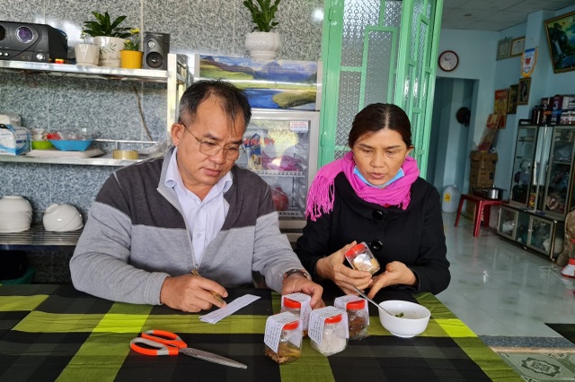 Bữa cơm 0 đồng dành cho hàng trăm người dân vùng cao Đắk Nông - 9 Bữa cơm 0 đồng dành cho hàng trăm người dân vùng cao Đắk Nông - 9