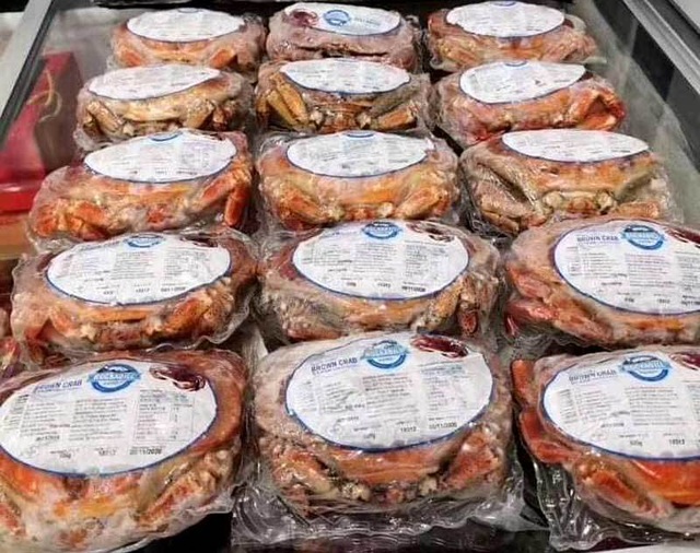 Cua siêu gạch Na Uy rẻ bằng nửa giá hàng Việt, chị em ồ ạt đặt mua - 2 Cua siêu gạch Na Uy rẻ bằng nửa giá hàng Việt, chị em ồ ạt đặt mua - 2