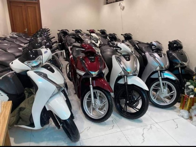 Honda SH 2019 tăng giá phi mã ở thị trường xe máy cũ - 2 Honda SH 2019 tăng giá phi mã ở thị trường xe máy cũ - 2