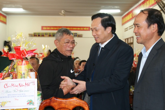 Bộ trưởng Đào Ngọc Dung: Không được để dân đói, thiếu thốn trong dịp Tết - 4 Bộ trưởng Đào Ngọc Dung: Không được để dân đói, thiếu thốn trong dịp Tết - 4
