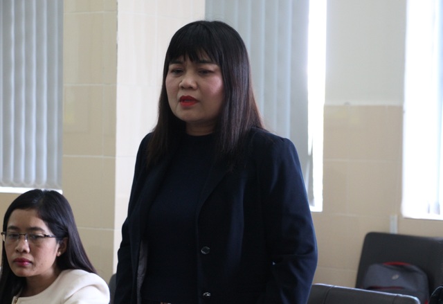 Bộ trưởng Đào Ngọc Dung thăm hỏi, tặng quà cháu bé bị cha chém ở Đắk Lắk - 1 Bộ trưởng Đào Ngọc Dung thăm hỏi, tặng quà cháu bé bị cha chém ở Đắk Lắk - 1