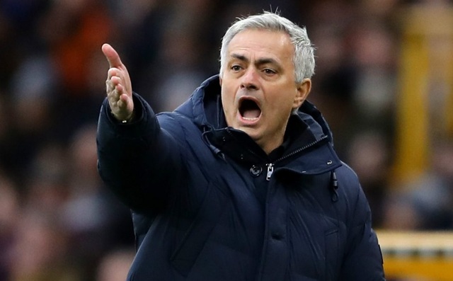 HLV Mourinho chơi khó, bắt đối thủ phải... xin lỗi - 1 HLV Mourinho chơi khó, bắt đối thủ phải... xin lỗi - 1