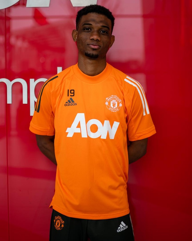 Man Utd chính thức ra mắt bom tấn Amad Diallo - 7 Man Utd chính thức ra mắt bom tấn Amad Diallo - 7