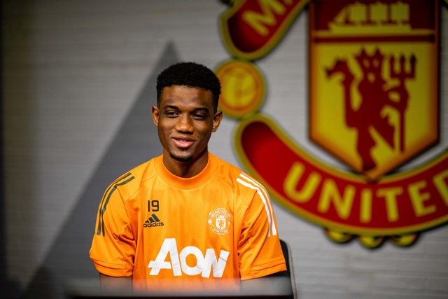 Man Utd chính thức ra mắt bom tấn Amad Diallo - 16 Man Utd chính thức ra mắt bom tấn Amad Diallo - 16