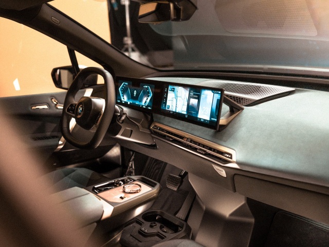 CES 2021: BMW gây chú ý với màn hình siêu rộng và iDrive thế hệ mới - 5 CES 2021: BMW gây chú ý với màn hình siêu rộng và iDrive thế hệ mới - 5