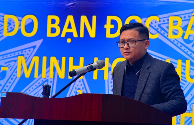 Người dân vùng rốn lũ vui mừng khánh thành xóm nhà phao cứu sinh - 5 Người dân vùng rốn lũ vui mừng khánh thành xóm nhà phao cứu sinh - 5