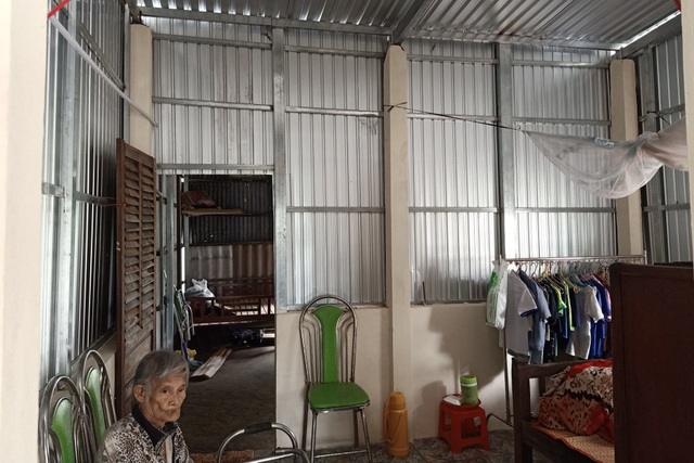Trao tặng Ngôi nhà nhân ái do bạn đọc Dân trí chung tay xây dựng - 3 Trao tặng Ngôi nhà nhân ái do bạn đọc Dân trí chung tay xây dựng - 3