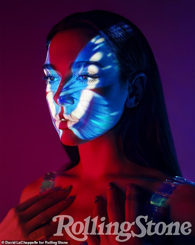 Dua Lipa đẹp bốc lửa trên bìa tạp chí - 7 Dua Lipa đẹp bốc lửa trên bìa tạp chí - 7