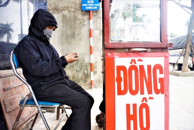 Đà Nẵng: Người lao động chật vật mưu sinh trong giá rét - 2 Đà Nẵng: Người lao động chật vật mưu sinh trong giá rét - 2