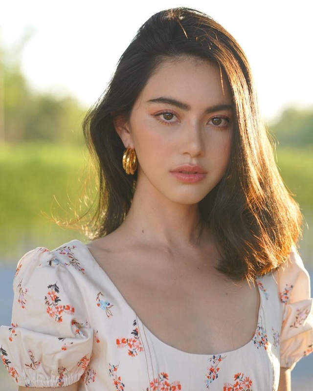 Vòng eo siêu thực đáng ngưỡng mộ của mỹ nhân Tình người duyên ma - 18 Vòng eo siêu thực đáng ngưỡng mộ của mỹ nhân Tình người duyên ma - 18