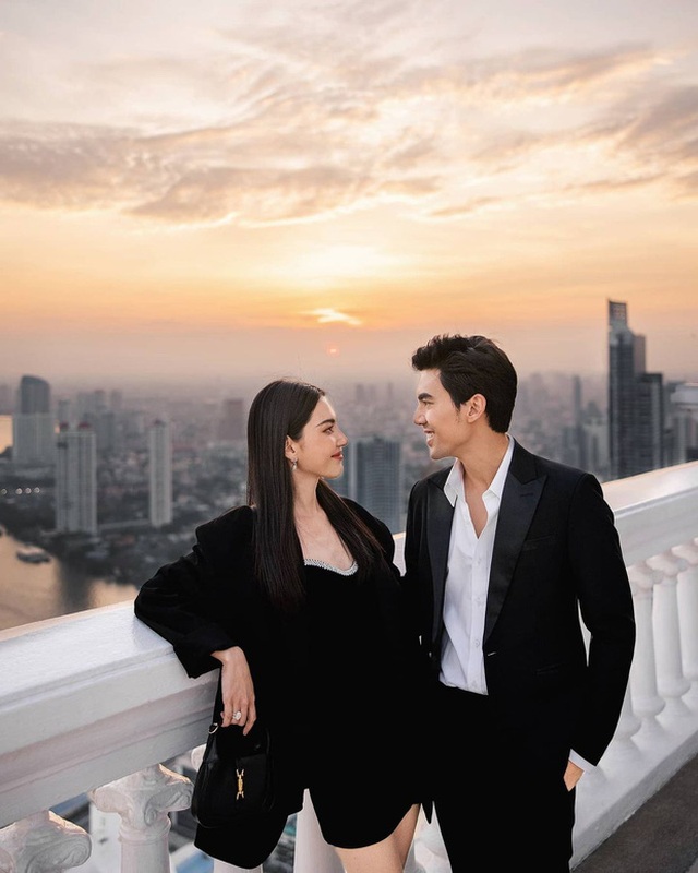 Vòng eo siêu thực đáng ngưỡng mộ của mỹ nhân Tình người duyên ma - 10 Vòng eo siêu thực đáng ngưỡng mộ của mỹ nhân Tình người duyên ma - 10