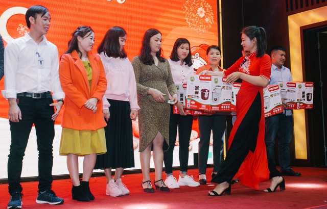 Nghệ An: Doanh nghiệp dân doanh dẫn đầu về thưởng Tết - 1 Nghệ An: Doanh nghiệp dân doanh dẫn đầu về thưởng Tết - 1
