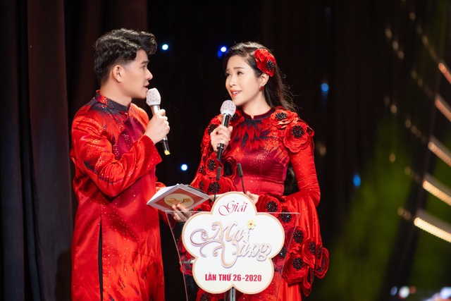 Vì sao Vũ Mạnh Cường ghen tỵ với Ngô Kiến Huy tại trao giải Mai Vàng? - 2 Vì sao Vũ Mạnh Cường ghen tỵ với Ngô Kiến Huy tại trao giải Mai Vàng? - 2