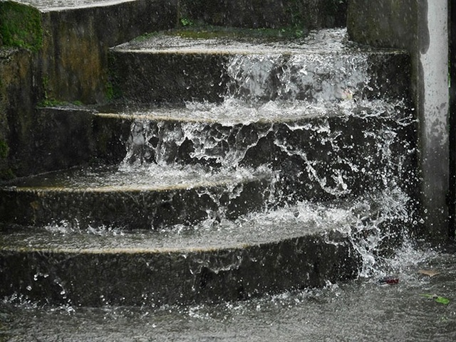 Cuộc sống ở nơi ẩm ướt nhất thế giới gần như ngày nào cũng có mưa - 3 Cuộc sống ở nơi ẩm ướt nhất thế giới gần như ngày nào cũng có mưa - 3