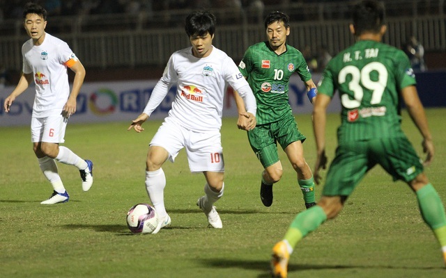 Ngày khai màn thất vọng của các ứng cử viên vô địch V-League - 4