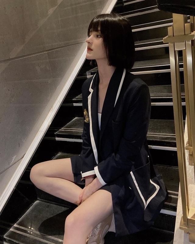 Điểm mặt những hot girl Tik Tok gây bão cộng đồng mạng năm 2020 - 4 Điểm mặt những hot girl Tik Tok gây bão cộng đồng mạng năm 2020 - 4