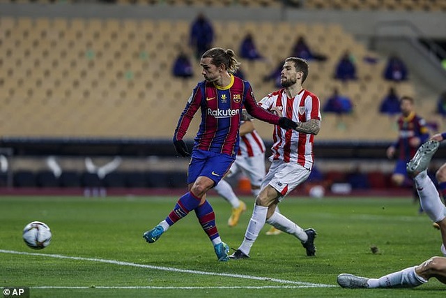 Messi nhận thẻ đỏ, Barcelona tan mộng giành Siêu Cup Tây Ban Nha - 1