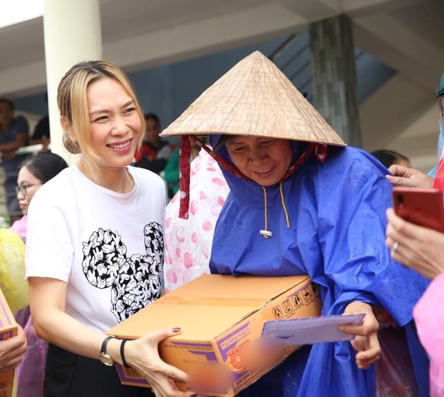 Những ca sĩ ấn tượng của showbiz Việt năm 2020 - 8 Những ca sĩ ấn tượng của showbiz Việt năm 2020 - 8