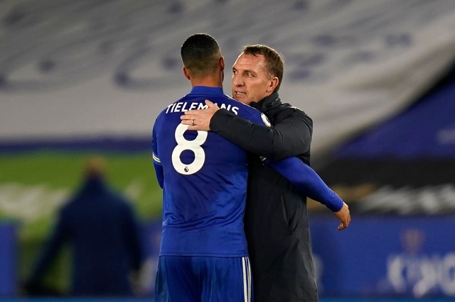 Leicester 2-0 Chelsea: Trượt ngã ở King Power - 2
