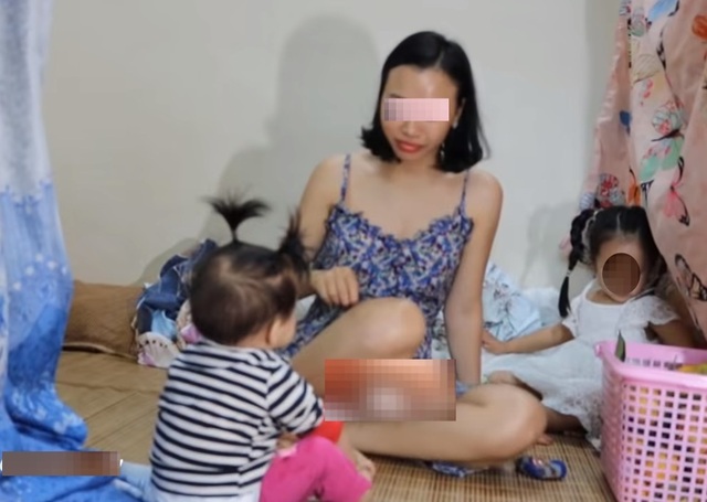 Video mẹ đơn thân hớ hênh phản cảm xuất hiện tràn lan trên YouTube - 3