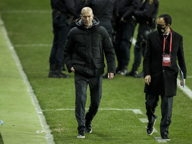 Real Madrid thua sốc trước nhược tiểu, HLV Zidane sẽ bị trảm? - 1