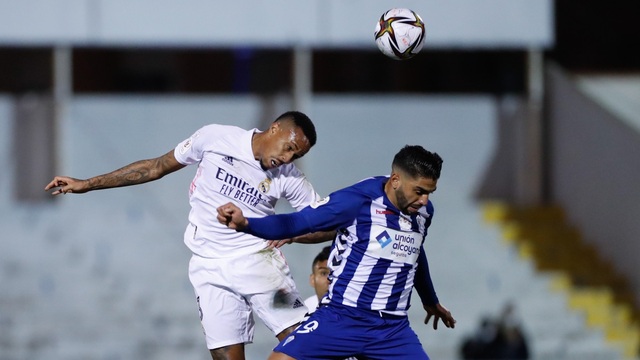 Real Madrid bị đội hạng ba loại khỏi Cúp Nhà vua - 5