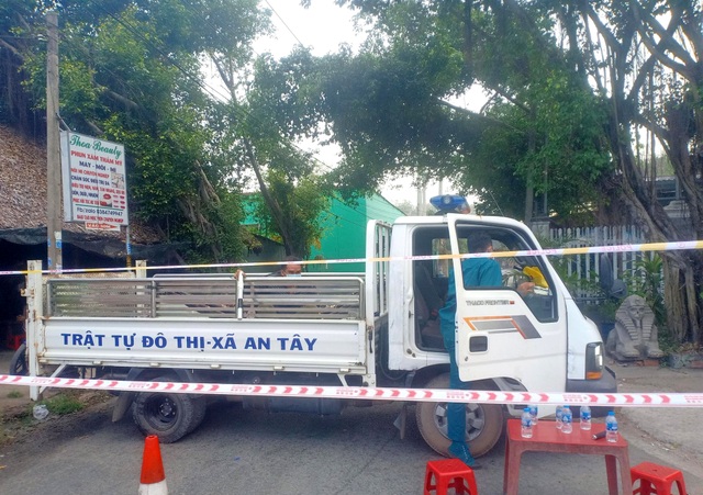 Bình Dương phong tỏa một khu nhà trọ vì 3 người nhập cảnh trái phép - 1 Bình Dương phong tỏa một khu nhà trọ vì 3 người nhập cảnh trái phép - 1