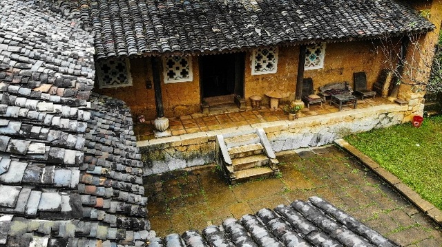 Bên trong nhà cổ trăm tuổi với kiến trúc độc nhất vô nhị ở Hà Giang - 2