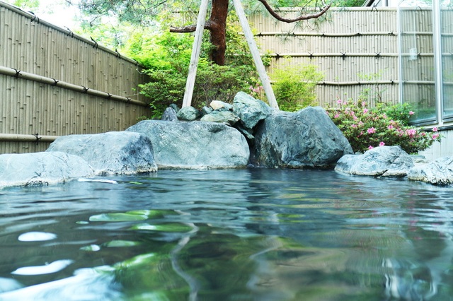 Tắm onsen và trượt tuyết tại ngôi làng gần với những vì sao - 3 Tắm onsen và trượt tuyết tại ngôi làng gần với những vì sao - 3