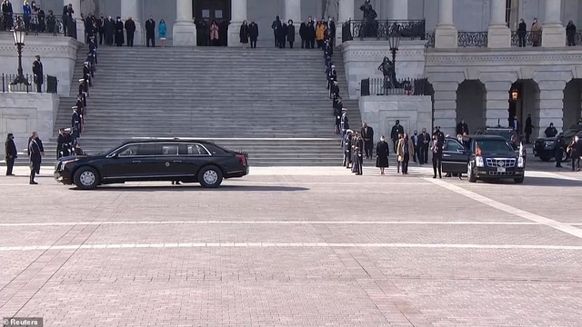 Dàn siêu xe bọc thép hùng hậu nhất lịch sử trong ngày ông Biden nhậm chức - 8 Dàn siêu xe bọc thép hùng hậu nhất lịch sử trong ngày ông Biden nhậm chức - 8