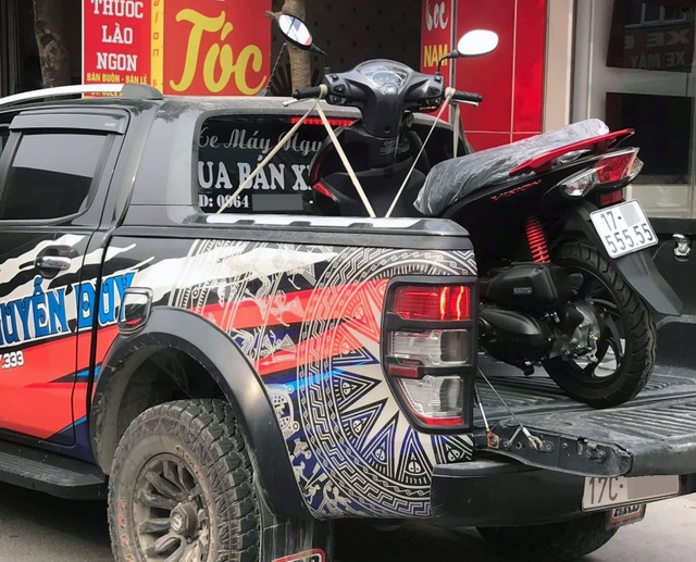 Bốc trúng biển ngũ quý 5, chủ xe Honda Vision đổi ngang được Honda SH - 1 Bốc trúng biển ngũ quý 5, chủ xe Honda Vision đổi ngang được Honda SH - 1
