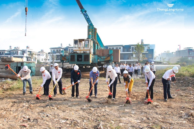 Hưng Phú Invest khởi động gói thầu xây dựng đầu tiên dự án chung cư cao tầng C1, C2 - 4 Hưng Phú Invest khởi động gói thầu xây dựng đầu tiên dự án chung cư cao tầng C1, C2 - 4