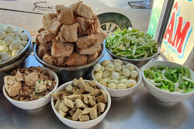Món bánh canh ngon trứ danh ở Phú Yên, thực khách vừa ăn vừa xuýt xoa - 7 Món bánh canh ngon trứ danh ở Phú Yên, thực khách vừa ăn vừa xuýt xoa - 7