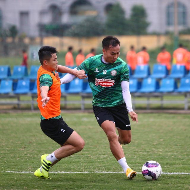 Lee Nguyễn tích cực chuẩn bị cho ngày tái ngộ V-League - 7