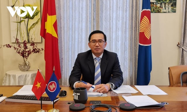 Người Việt tại Indonesia: Đại hội XIII nâng cao vị thế Việt Nam trên trường quốc tế - 3 Người Việt tại Indonesia: Đại hội XIII nâng cao vị thế Việt Nam trên trường quốc tế - 3