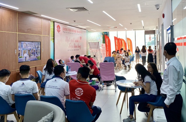 Hàng trăm tình nguyện viên Đông Tây Land tham gia hiến máu nhân đạo - 2
