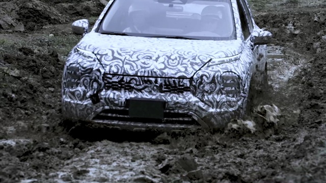 Màn trình diễn ấn tượng của Mitsubishi Outlander mới 2022 trước ngày ra mắt - 6 Màn trình diễn ấn tượng của Mitsubishi Outlander mới 2022 trước ngày ra mắt - 6