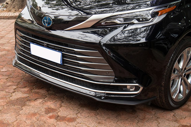 Cận cảnh Toyota Sienna 2021: Xe đa dụng hàng độc cho nhà giàu Việt - 5