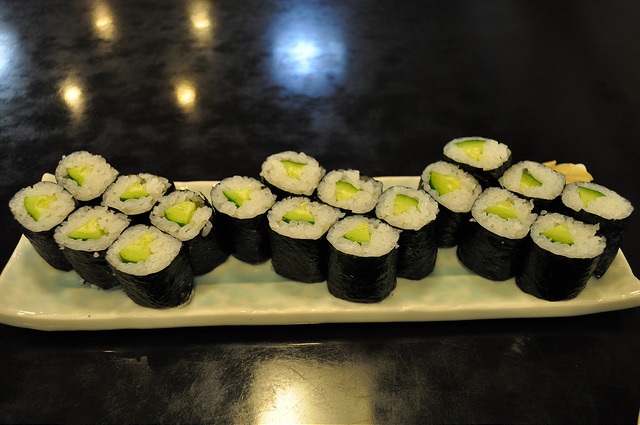 Những quy tắc bất thành văn ai cũng nên biết khi ăn sushi tại nhà hàng - 3