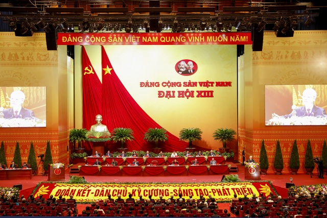 Phiên họp khai mạc 39.jpg