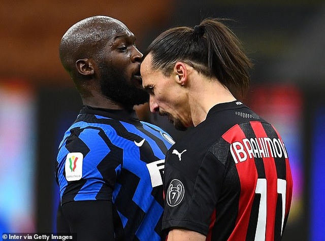 Ibrahimovic ẩu đả với Lukaku trong ngày Inter Milan đánh bại AC Milan - 3 Ibrahimovic ẩu đả với Lukaku trong ngày Inter Milan đánh bại AC Milan - 3