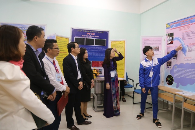 Gần 100 dự án tham gia cuộc thi Khoa học - kỹ thuật cho học sinh trung học - 1 Gần 100 dự án tham gia cuộc thi Khoa học - kỹ thuật cho học sinh trung học - 1
