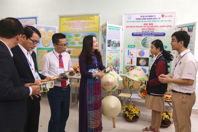 Gần 100 dự án tham gia cuộc thi Khoa học - kỹ thuật cho học sinh trung học - 2 Gần 100 dự án tham gia cuộc thi Khoa học - kỹ thuật cho học sinh trung học - 2