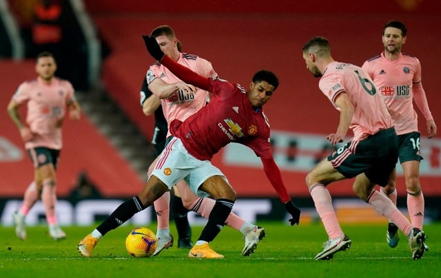 Những khoảnh khắc Man Utd gục ngã trước đội bét bảng Sheffield Utd - 9