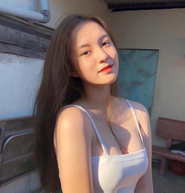 Hai cô gái tên Trâm đẹp mơn mởn khoe sắc xuân thì - 15 Hai cô gái tên Trâm đẹp mơn mởn khoe sắc xuân thì - 15