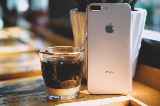 Mua iPhone cũ dịp cận Tết cần lưu ý những gì? - 1 Mua iPhone cũ dịp cận Tết cần lưu ý những gì? - 1