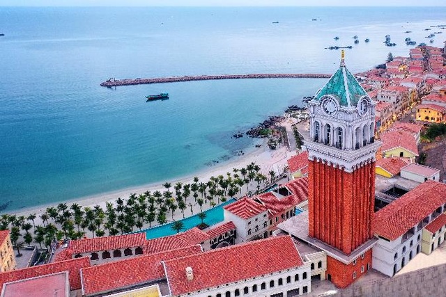 Nam Phú Quốc, tâm điểm phồn hoa từ nhiều sự kiện - 2 Nam Phú Quốc, tâm điểm phồn hoa từ nhiều sự kiện - 2